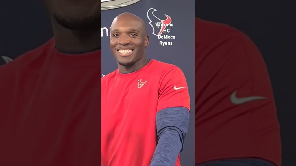 #Texans HC #demecoryans having a light hearted moment with the media after practice today. #nfl