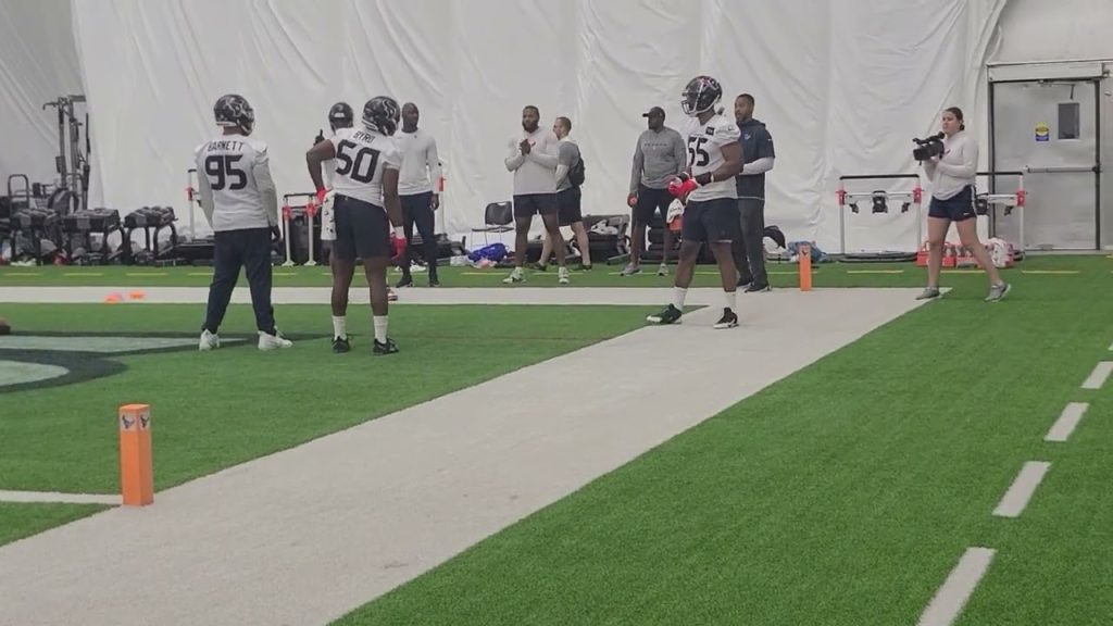 Texans DE's Working on the Fine Points